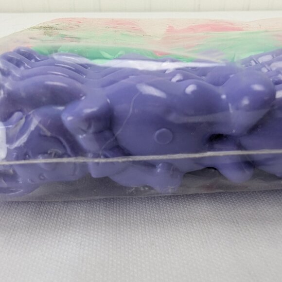 Vintage Easter Character Cutlery Plastic 12 Pieces Party Pink Green Purple New - Picture 3 of 6